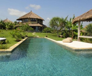 kembang desa villa canggu